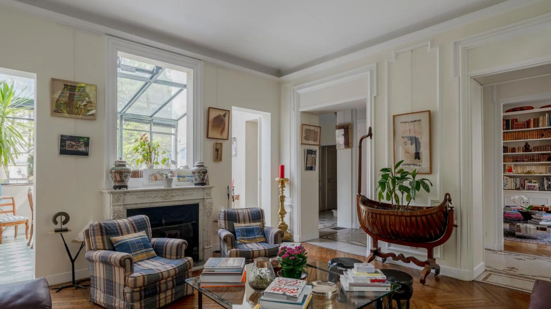Paris Mozart Prestige Residence
